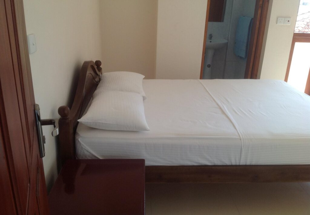 Araliya Blue Beach View Hotel — фото 2