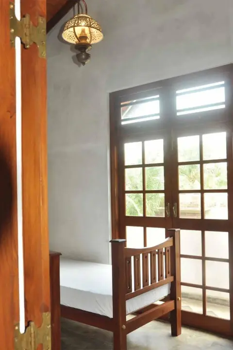 Полватумодара: Lanrich Villa