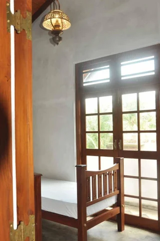 Полватумодара: Lanrich Villa