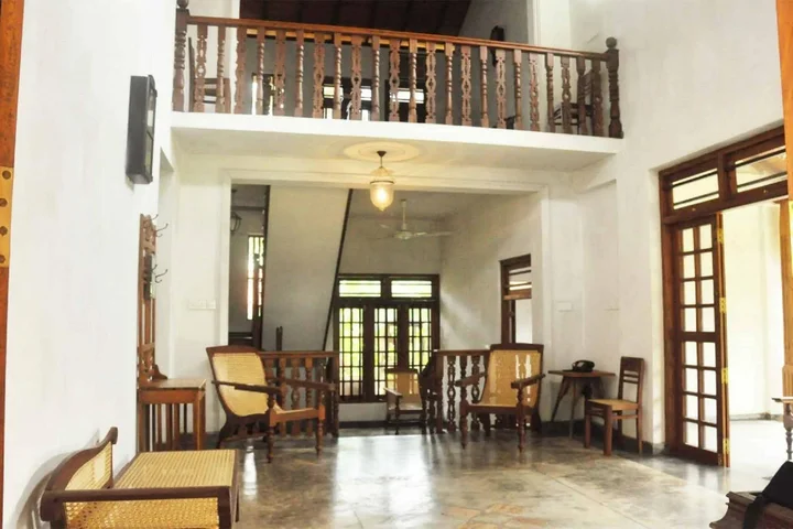 Полватумодара: Lanrich Villa