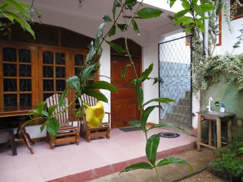Бандаравела: S&S Guest Inn
