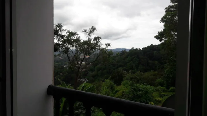 Канди: Kandy Hill Bungalow