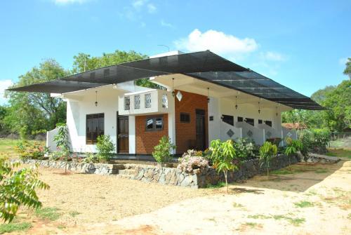 Киринда: Sithmal Safari Lodge