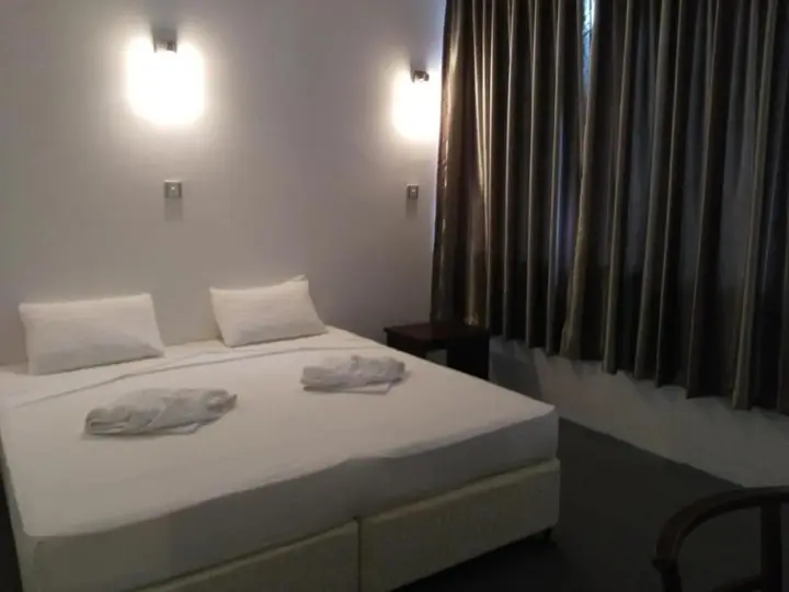 Коломбо: West Inn Colombo