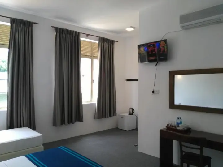 Коломбо: West Inn Colombo