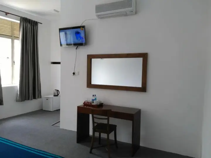Коломбо: West Inn Colombo