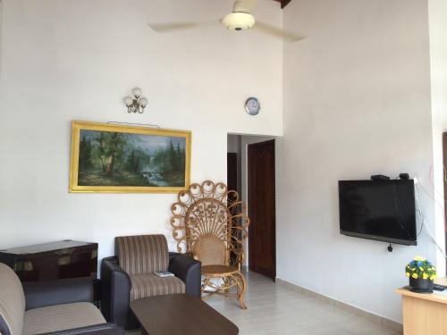 carousel image 0