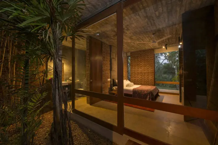 Унакурува: Walatta House