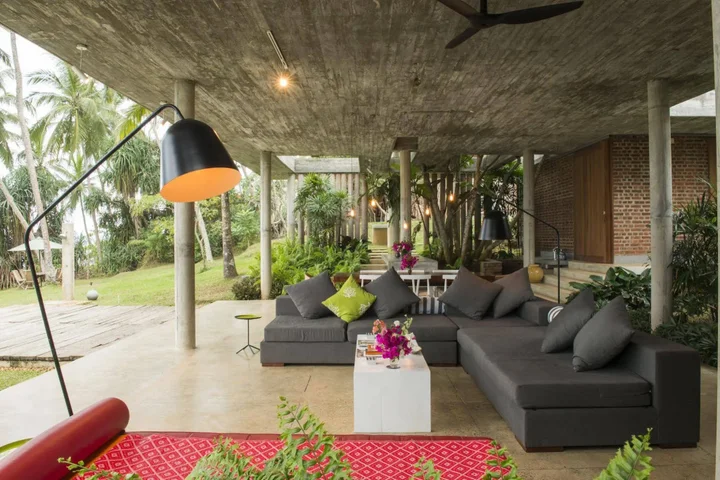 Унакурува: Walatta House