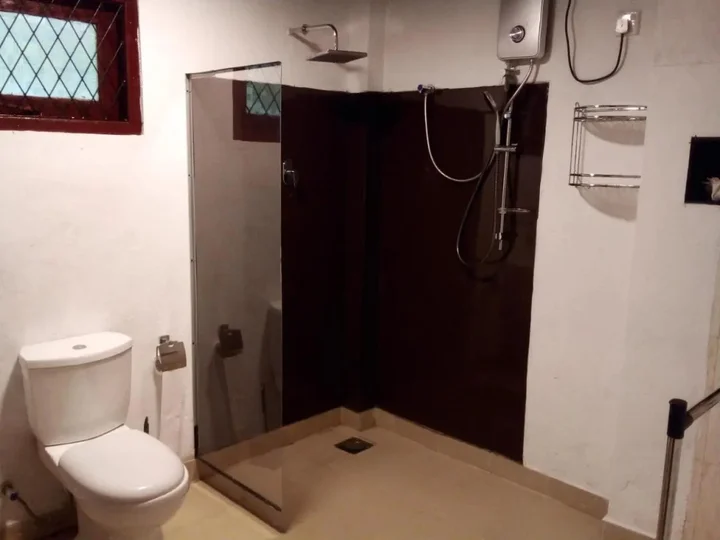 Пиннавала: Diyagal Villa