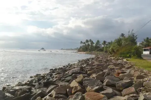 Катукурунда: Shehara Sun Surf Lodge