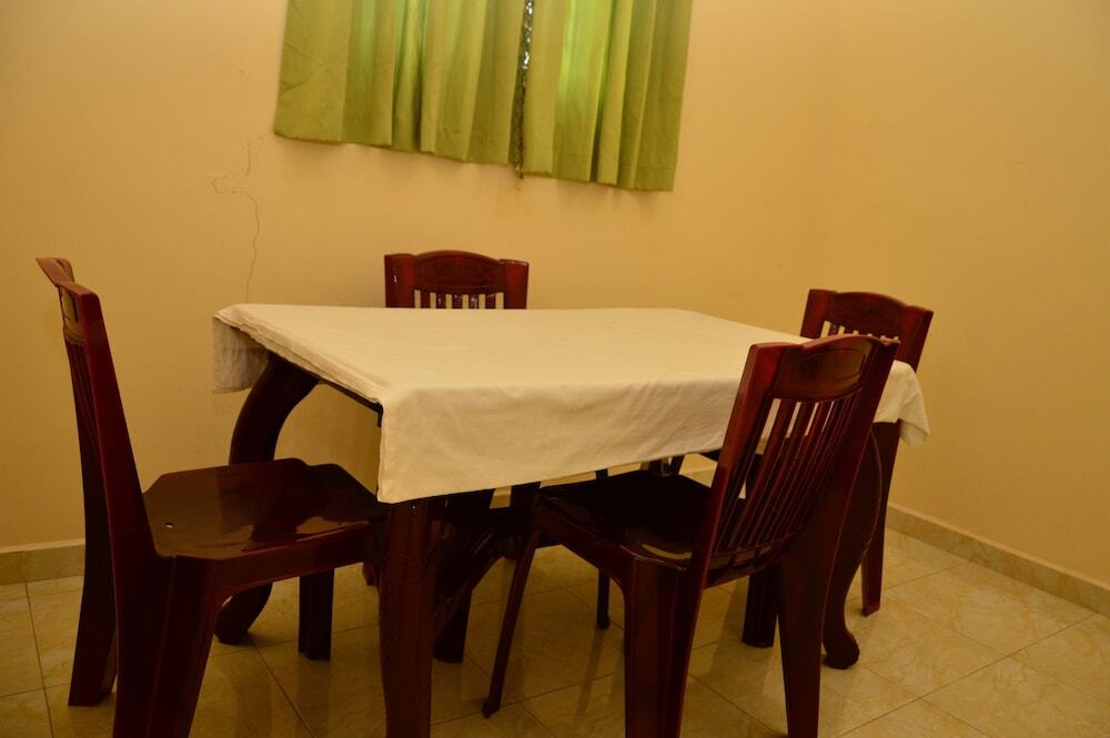 Унаватуна: Villa Mandakini
