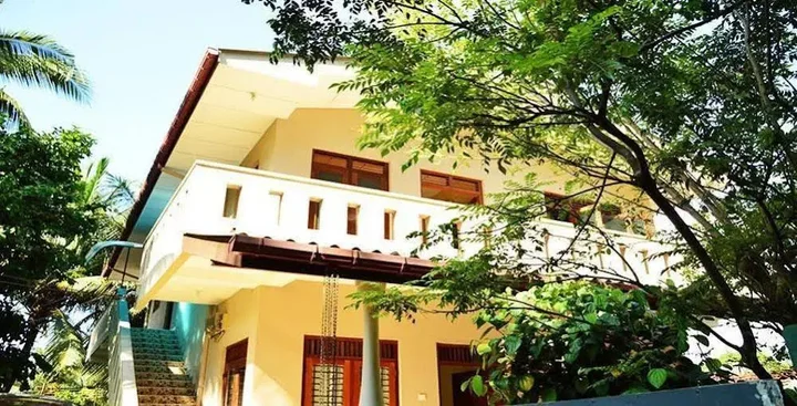 Унаватуна: Villa Mandakini
