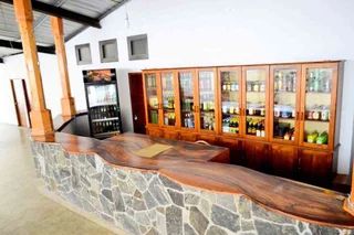 Бандаравела: Yoho River Side Inn