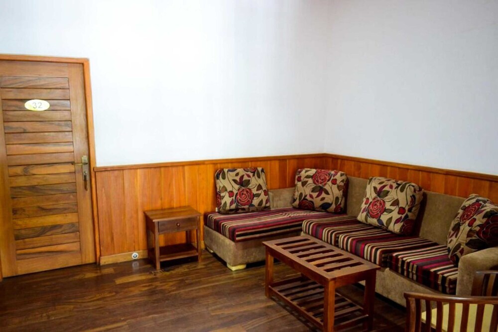 Бандаравела: Yoho River Side Inn