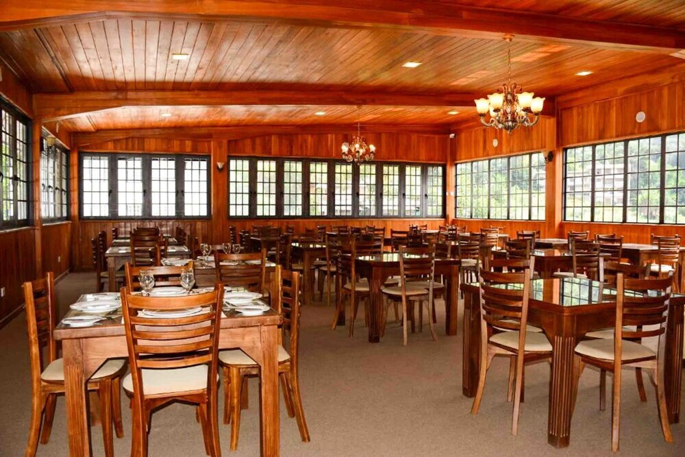Бандаравела: Yoho River Side Inn