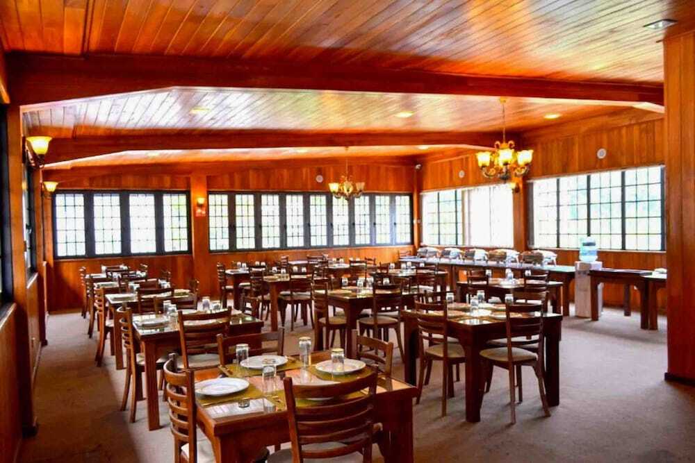 Бандаравела: Yoho River Side Inn