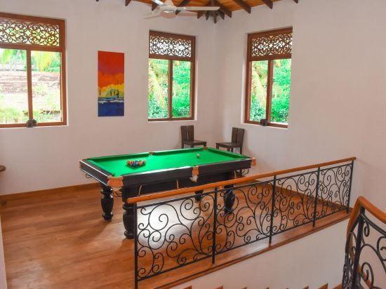 Галле: Villa Olu