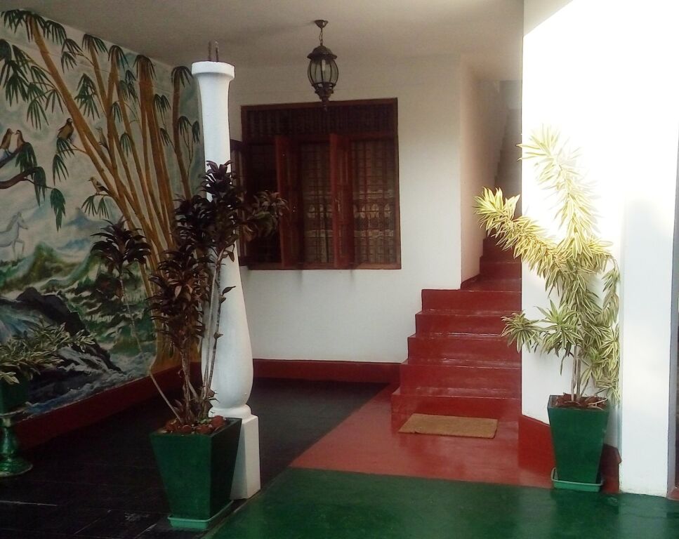 Бентота: White Villa