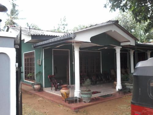 Анурадхапура: Peacock Guest House