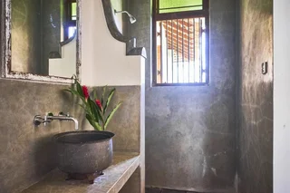 Ахангама: Samadara Estate, Midigama