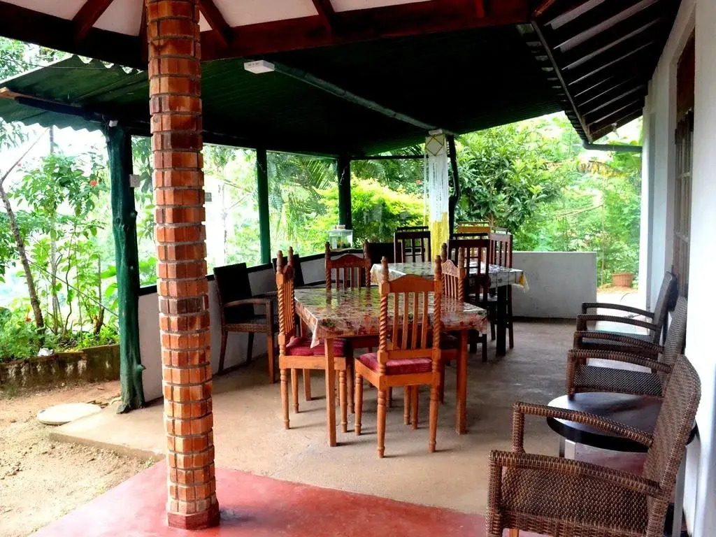 Элла: Nine Arch lodge Ella