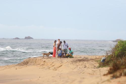 Киринда: Kamlo Beach Resort