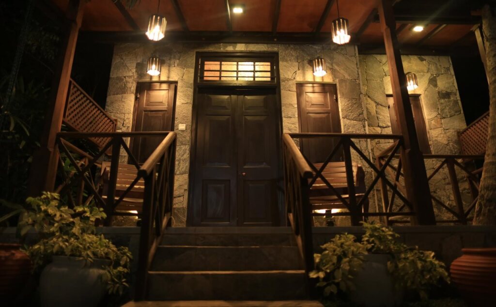 Пиннавала: Villa Pinnawala & Restaurant