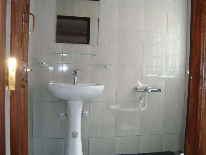 Нувара-Элия: Andrews Hostel