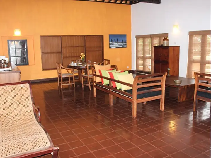 Гора Lavinia: The Margosa Residencies