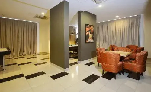 Коломбо: Luxury Apartment