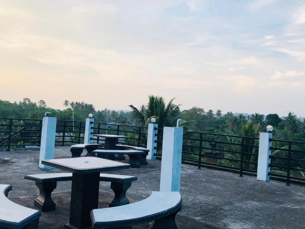 Велигама: Tinara River Inn, Weligama