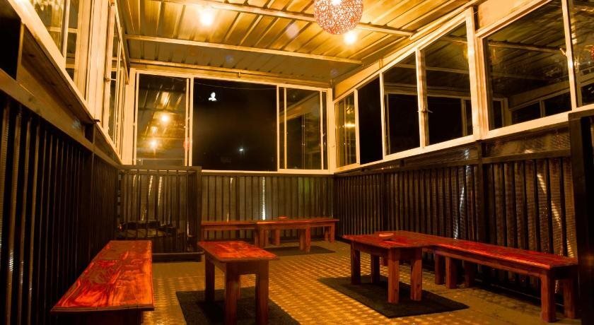 Канди: Elephant Shed Tourist Hostel