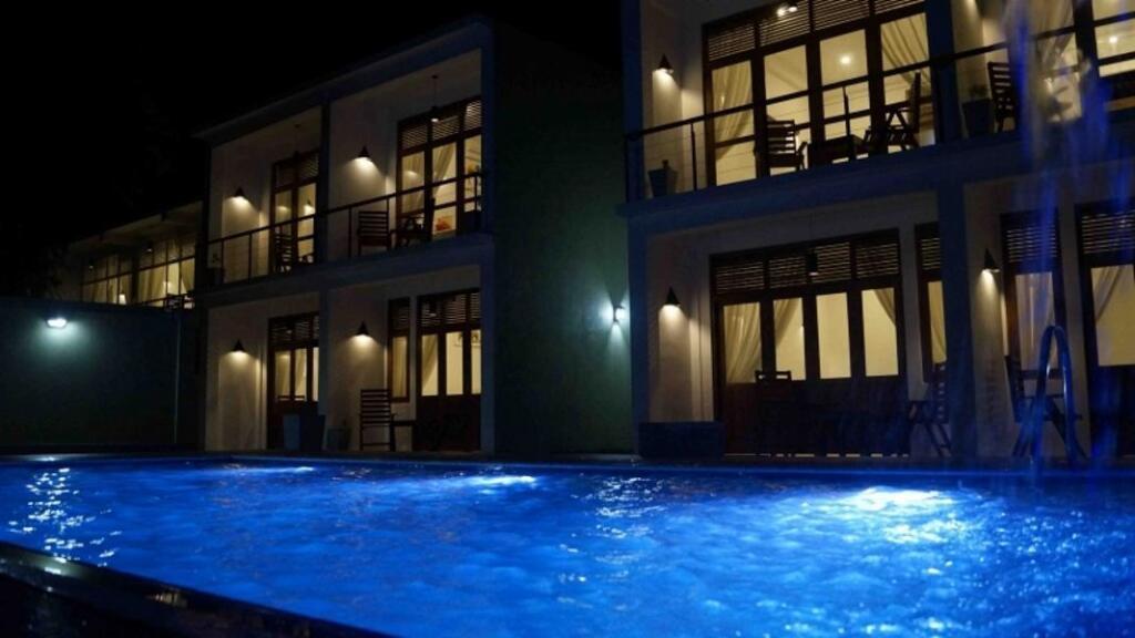 Удавалаве: Hotel Athgira