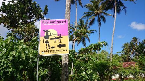 Ritz Surf Resort — фото 2