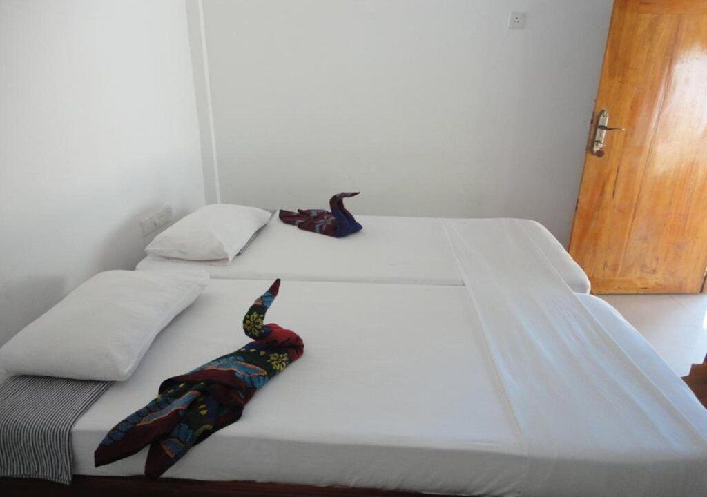 Аругам-Бэй: Yoho Hotel Arugambay Beach Inn