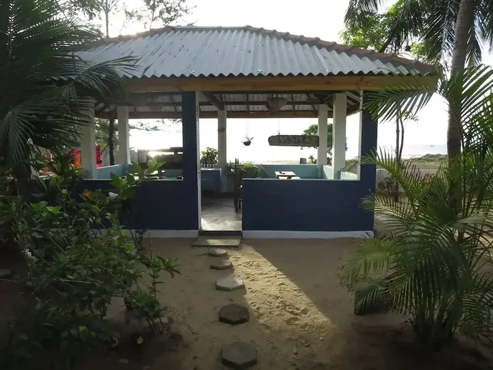 Аругам-Бэй: Arne's Place The Friendliest Hotel