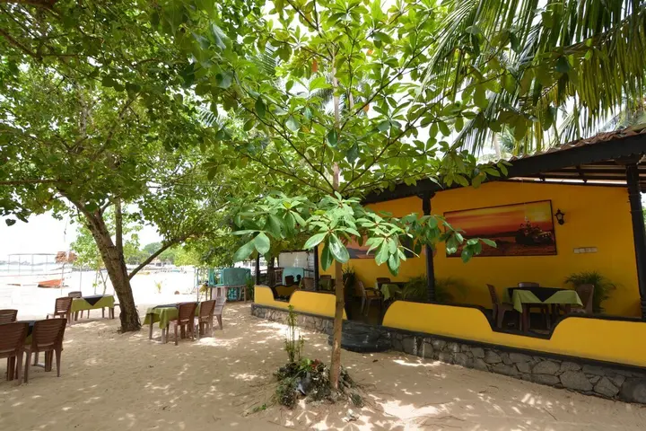 Унаватуна: Sea View Deepal Villa
