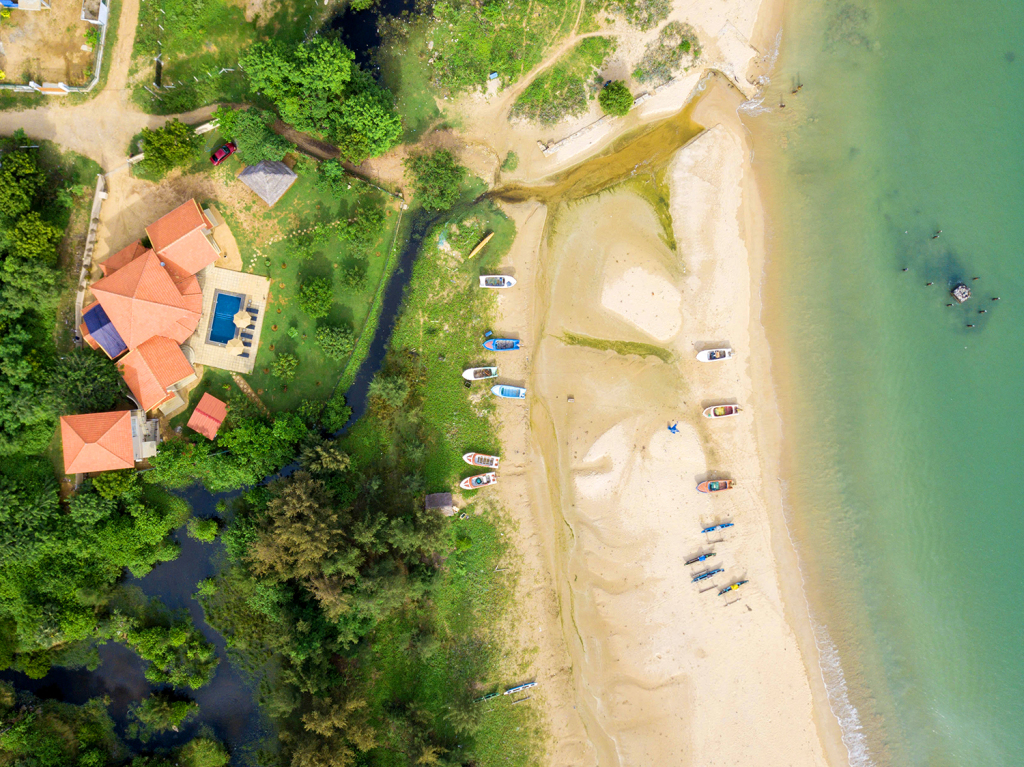 Калкудах: Отель Kayjay Beach House