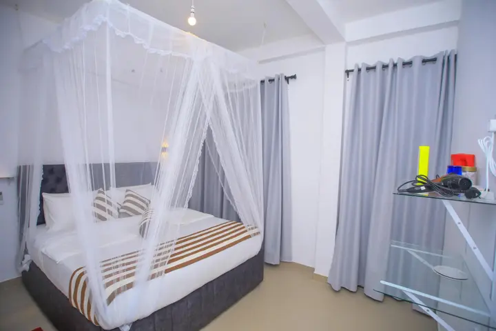 Элла: Ella Nimal Nest Inn