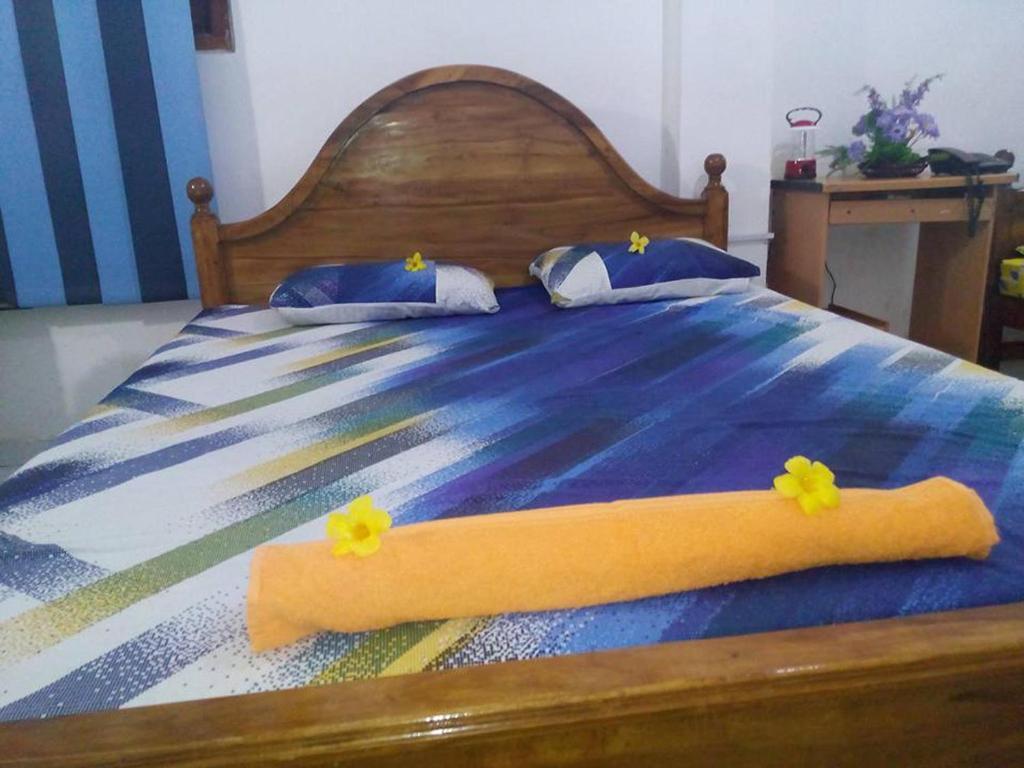 Галле: Smart Holiday Inn