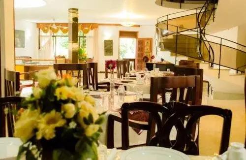 Гора Lavinia: Hotel 12