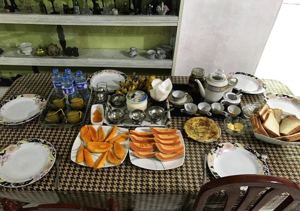 Негомбо: Bernie's inn