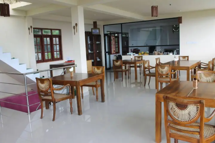 Канди: Pure Nature Hotel