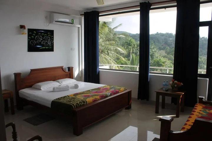 Канди: Pure Nature Hotel