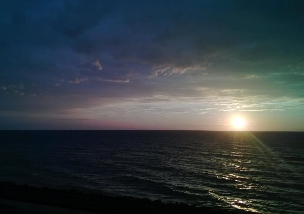 Коломбо: Coral Breeze Colombo