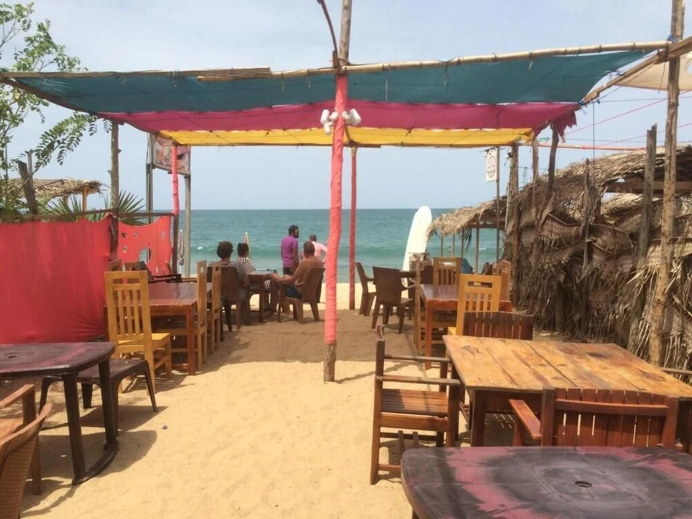 Аругам-Бэй: Mambo's Arugambay Hotel