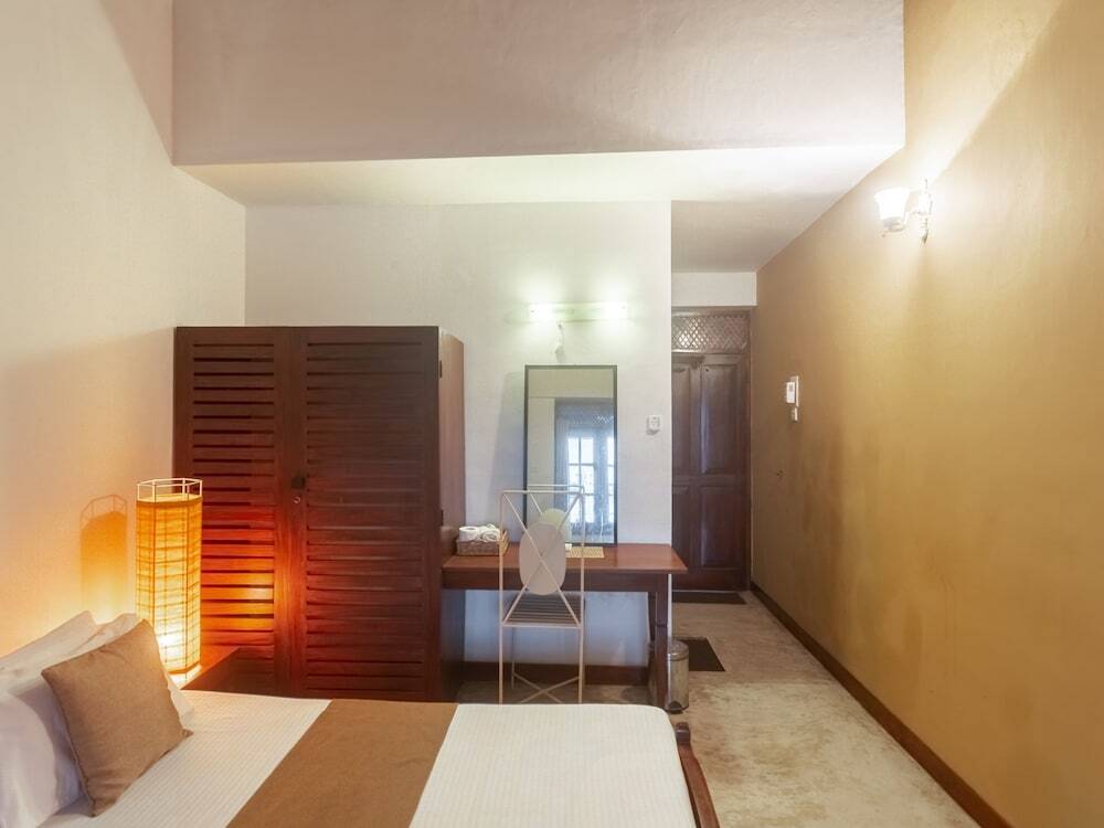 Гора Lavinia: Ivory Inn