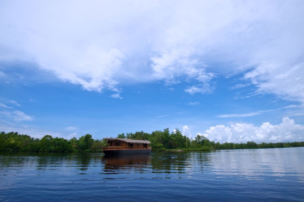 Бентота: Yathra Houseboat