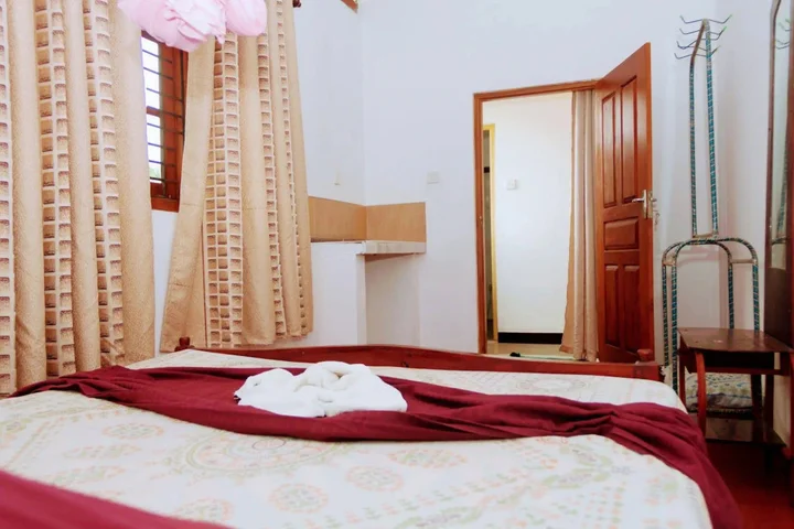Мирисса: Wayside Guest